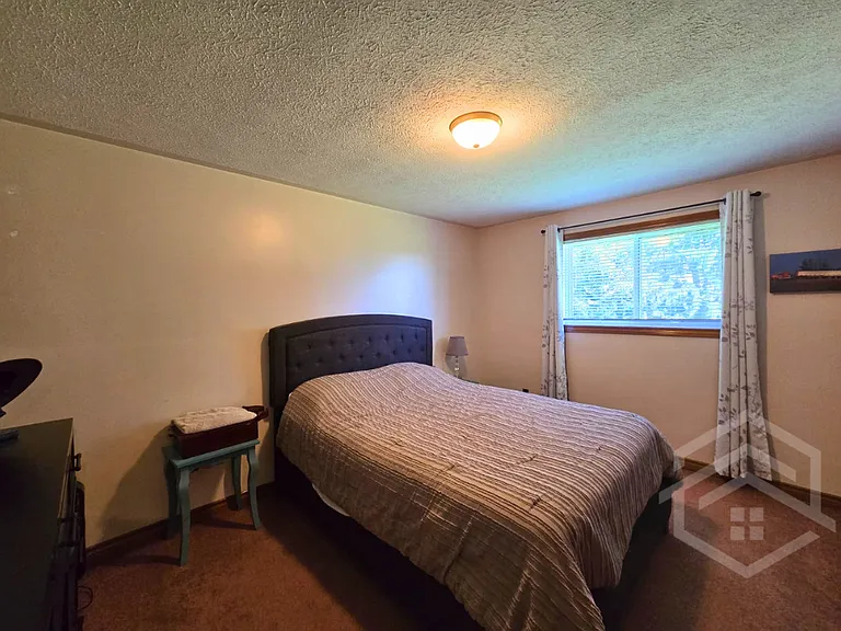 266 Norwich Rd #1 — Photo 4
