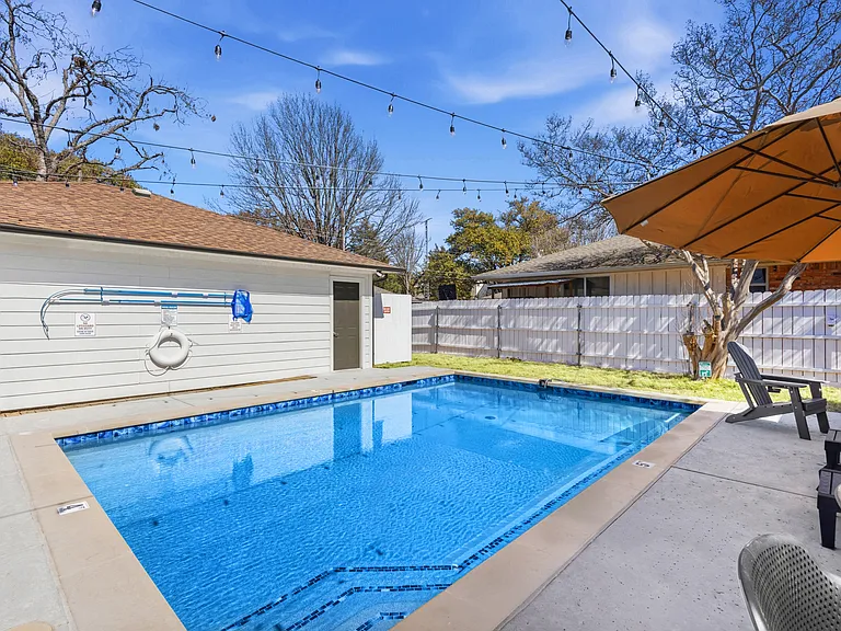 1308 Glen Cove Dr — Photo 35