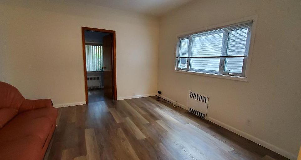 2nd image of 72-27 66drive #1A