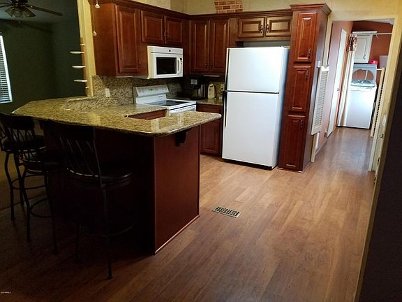 2nd image of 5078 N Plaza Dr