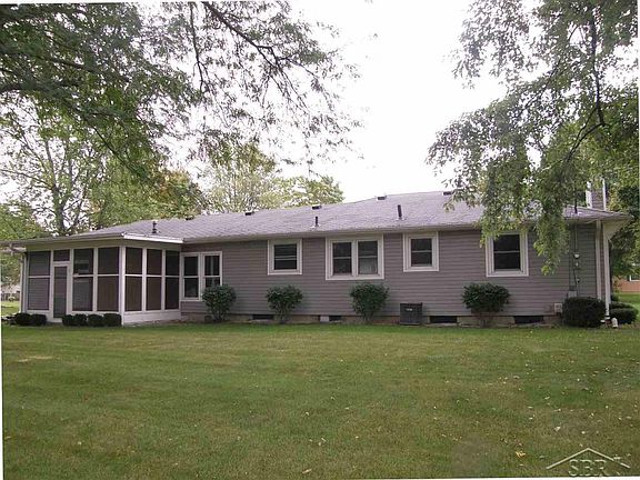 5th image of 713 Nietling St