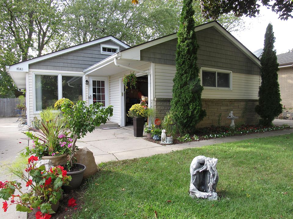 1st image of 4541 S Kansas Ave