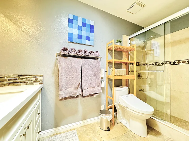 750 Lincoln Ave — Photo 24