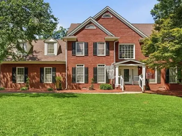 9291 Carillon Ct, Jonesboro, GA 30236
