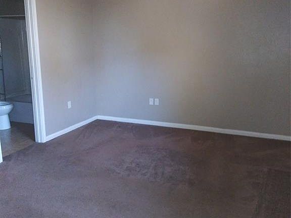 3rd image of 16730 E Hammon