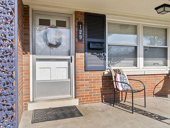 5th image of 129 Greenbriar Rd