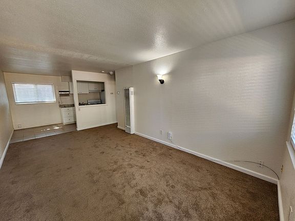 4th image of 3309 Y St APT B