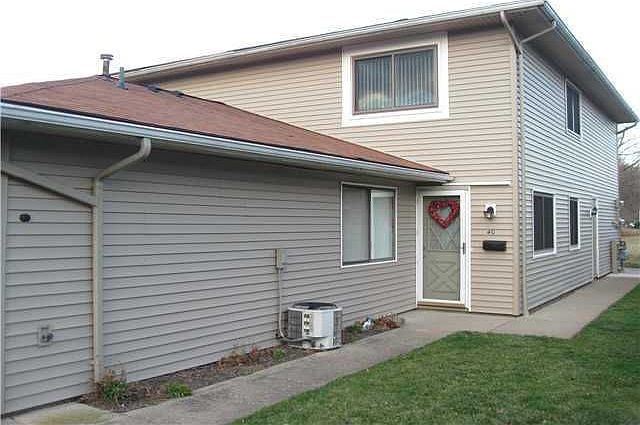1st image of 40 De Paul Dr #40