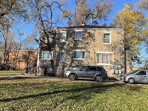 2nd image of 234 Park Ave