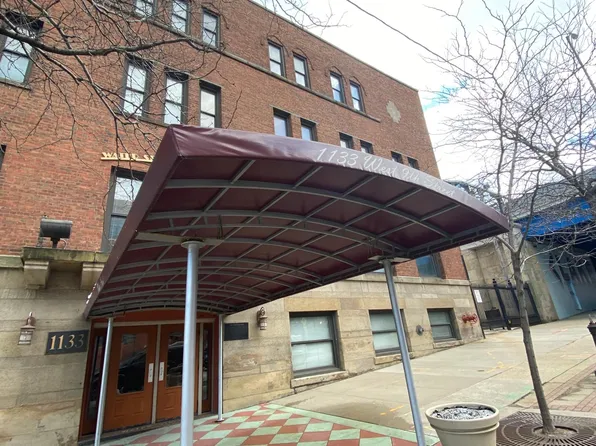 1133 W 9th St APT 704, Cleveland, OH 44113