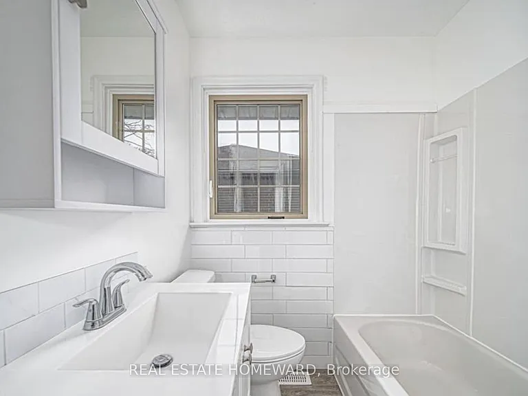 668 Harold Dr — Photo 18
