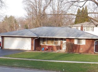 628 Fairview Blvd, Rockford, IL 61107