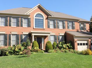 9410 Englefield Ct, Fairfax Station, VA 22039