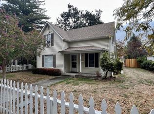 711 SW I St, Grants Pass, OR 97526