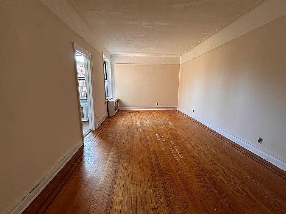 1st image of 83-10 35th Ave #Ee4