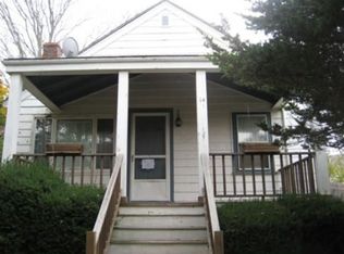 14 Robbins Hill Rd, Plymouth, MA 02360