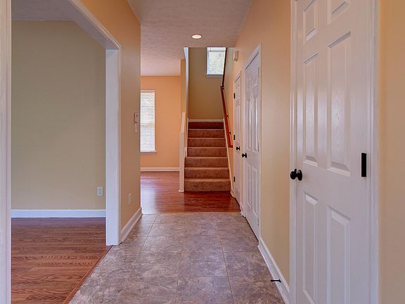 5th image of 129 Brightwood Ter