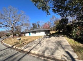 1631 Sherrill Dr, Macon, GA
