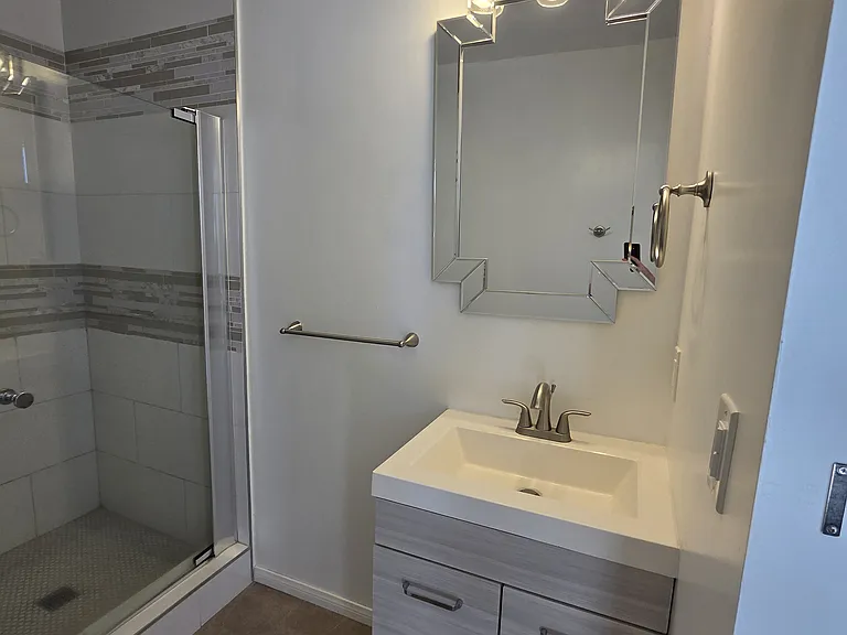 7224 Maynard Ave — Photo 7