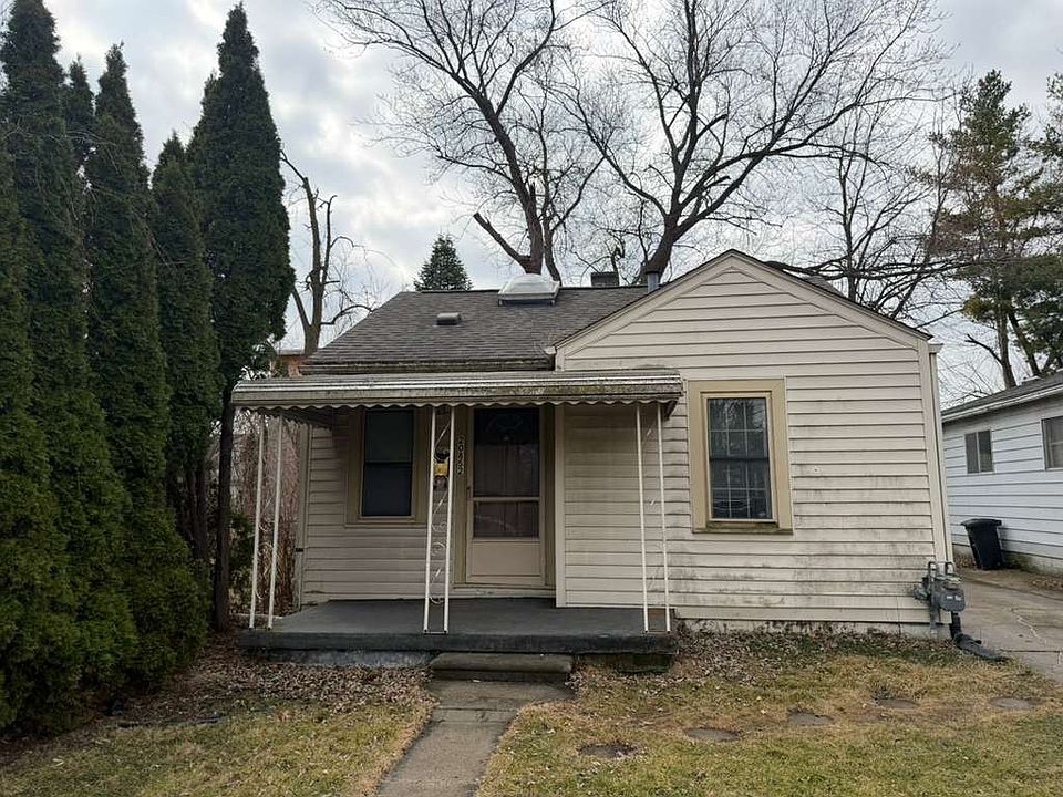 1st image of 20852 Ridgemont Rd