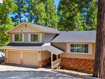 24725 Prospector Dr, Long Barn, CA, 95346