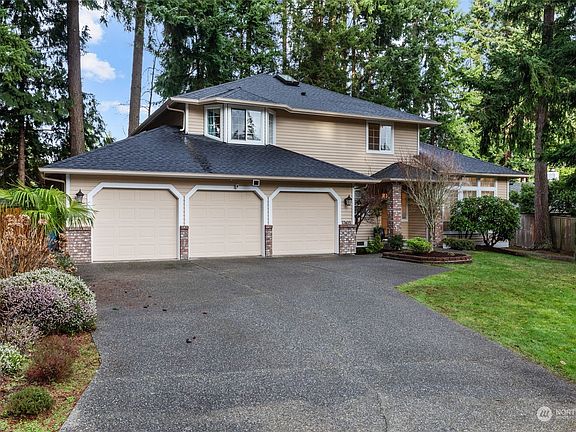 2nd image of 17405 58th Avenue W