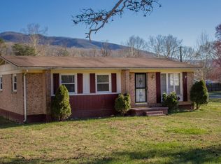 1337 Fitzlee St, Glasgow, VA 24555