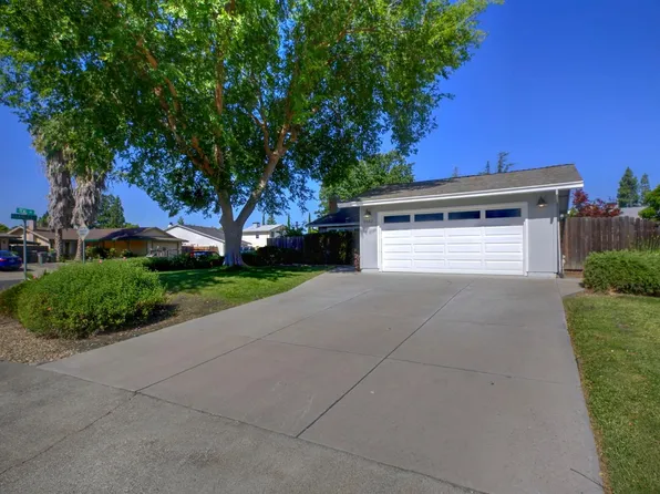 2682 Teal Dr, West Sacramento, CA 95691