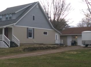 237 Creamery Rd, Oswego, NY 13126