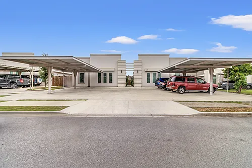 1405 Alta Vista Dr #1 Photo 1