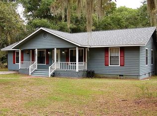 22 Wiggins Rd, Beaufort, SC 29907
