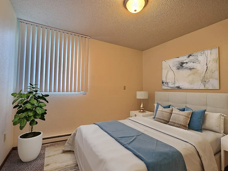 Fargo, ND Pacific Park 2 Apartments | Bedroom