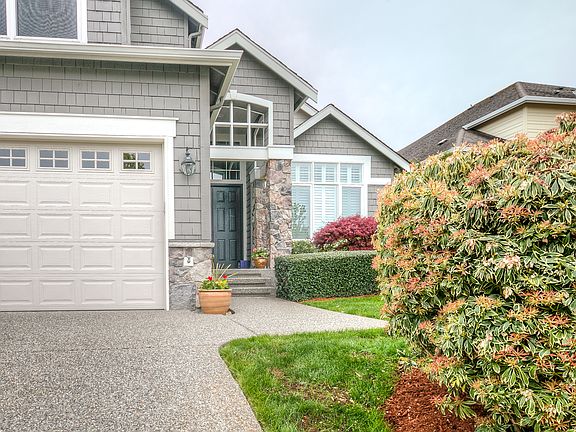3rd image of 304 239th Way SE
