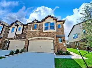 3323 Rainflower Springs Ln, Rosenberg, TX 77471