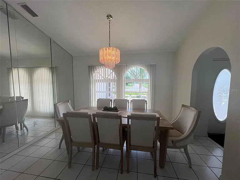 2300 Mauritania Rd — Photo 4