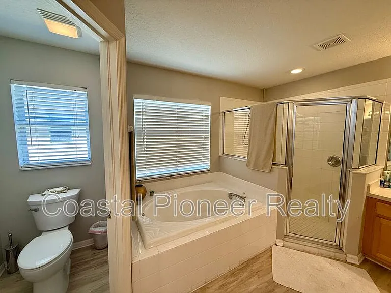 11113 Avery Oaks Dr — Photo 28