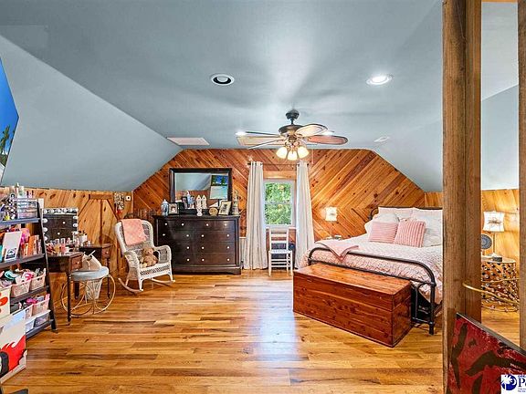 14th image of this home