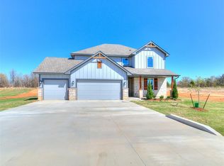 1304 Lighthorsemen Way, Choctaw, OK 73020