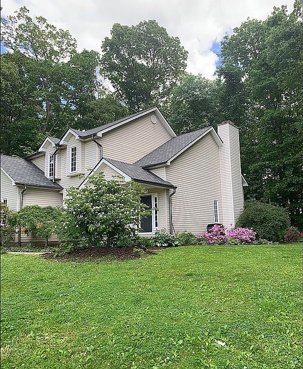 2nd image of 2606 Albert Rill Rd