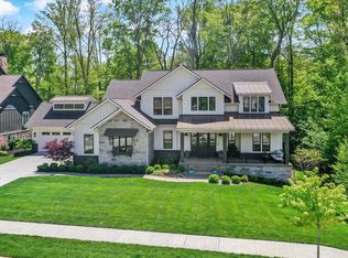 10725 Holliday Farms Blvd, Zionsville, IN 46077