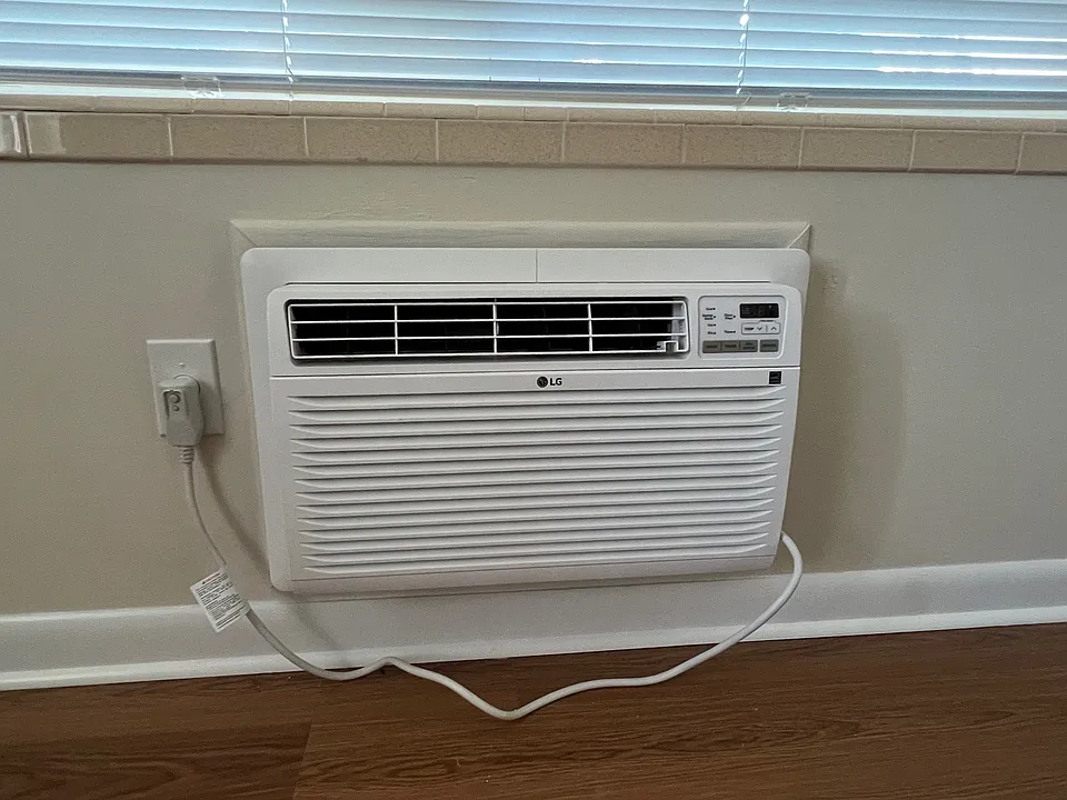 Wall Air Conditioning Unit (this one is located in the Living room. another found in the bedroom)
