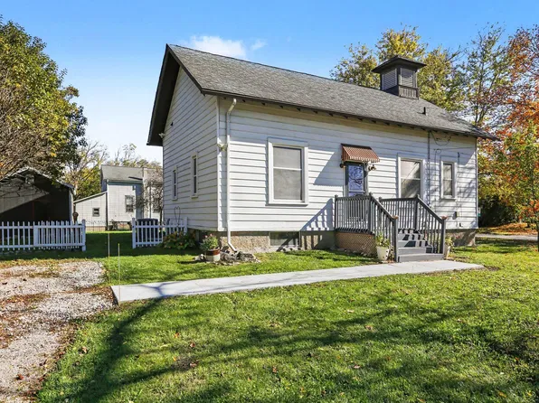 11484 Jackson Rd, Dexter, MI 48130