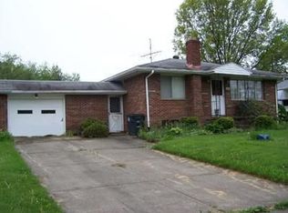 1420 Chapman Dr, Akron, OH 44305