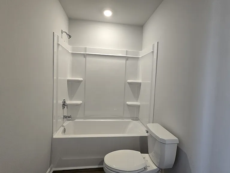1374 Speedway St — Photo 15