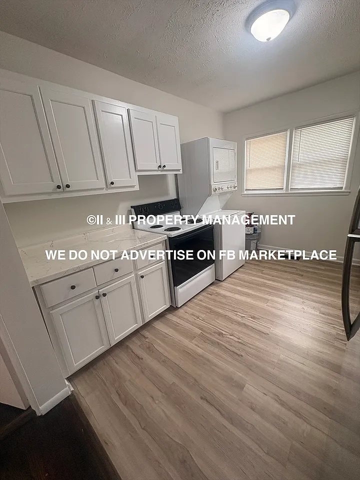 731 West 25th Street Unit B - 1 — Photo 4