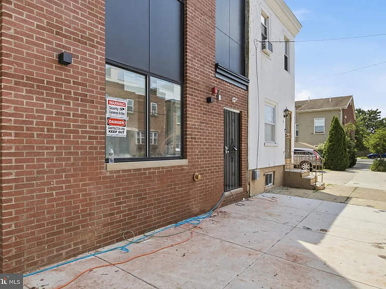 613 N Brooklyn St #10 — Photo 19