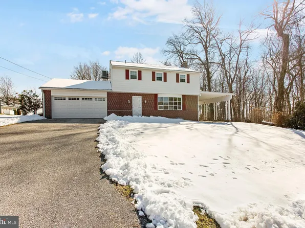 605 Wolsey Dr, Dallastown, PA 17313