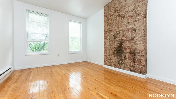 Rented by Nooklyn NYC LLC | media 9