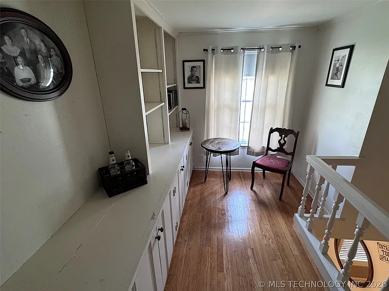 1525 Hillcrest Dr — Photo 23