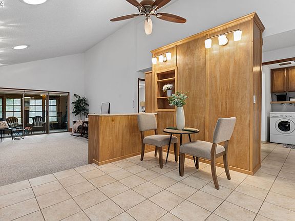 5th image of 8109 NE 14th St APT O